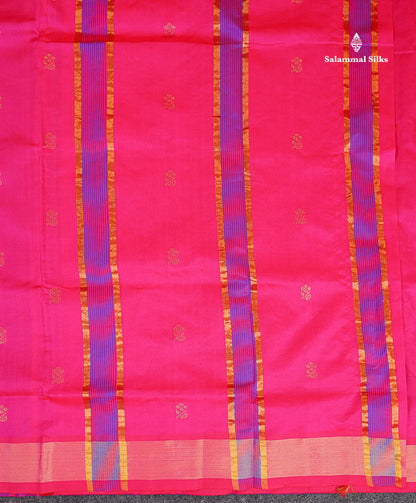 Pallu Of Dual Tone Blue Semi Silk Cotton Saree 
