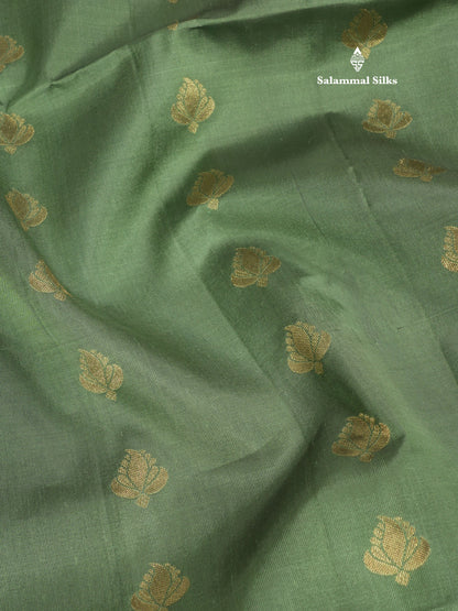 Beautiful Moss Green Pure Kanjivaram Soft Silk Saree With Contrast Pinkish Orange Zari Checks Border