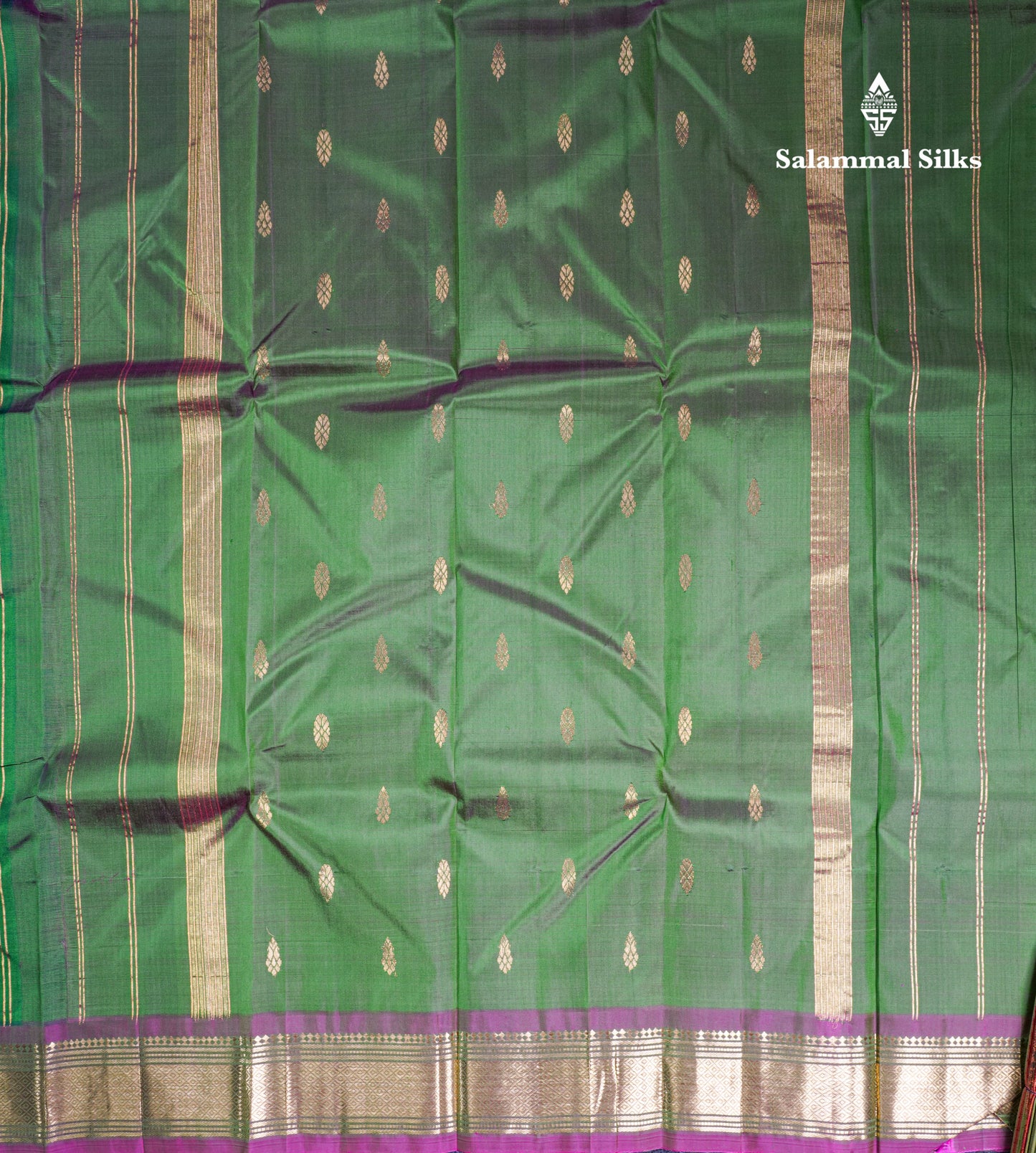 Dual Tone Green Pure Kanjivaram Silk Saree With Contrast Purple One Side Border
