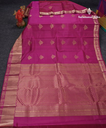Beautiful Half White Pure Kanjivaram Silk Saree With Traditional Evening Morning Small Pallaku Border