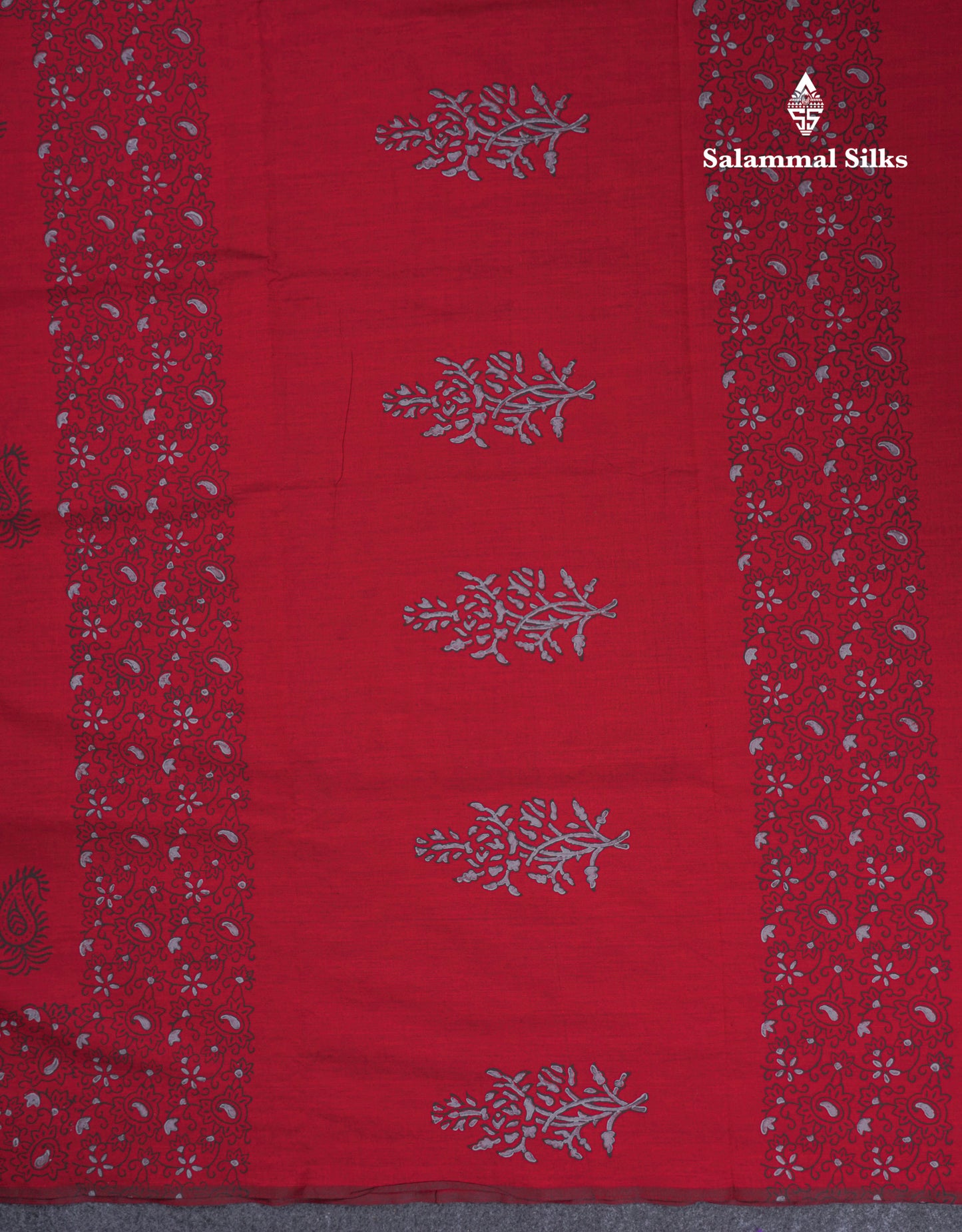Maroon South Cotton Printed Saree With Contrast Light Grey Blouse