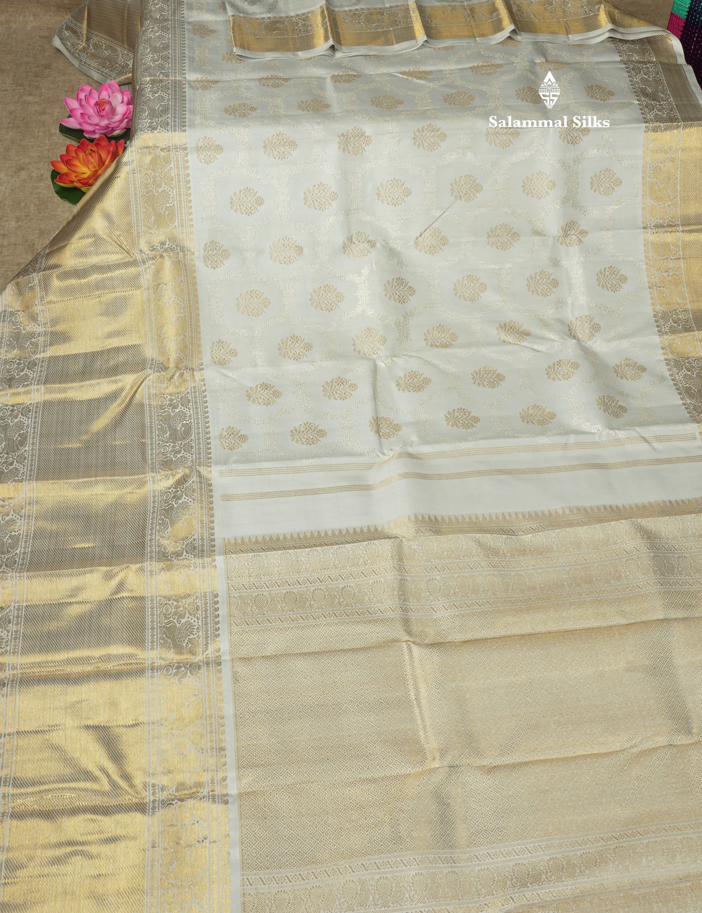 Silver Grey Pure Kanjivaram Silk Saree (2G) Zari With Self Long Border