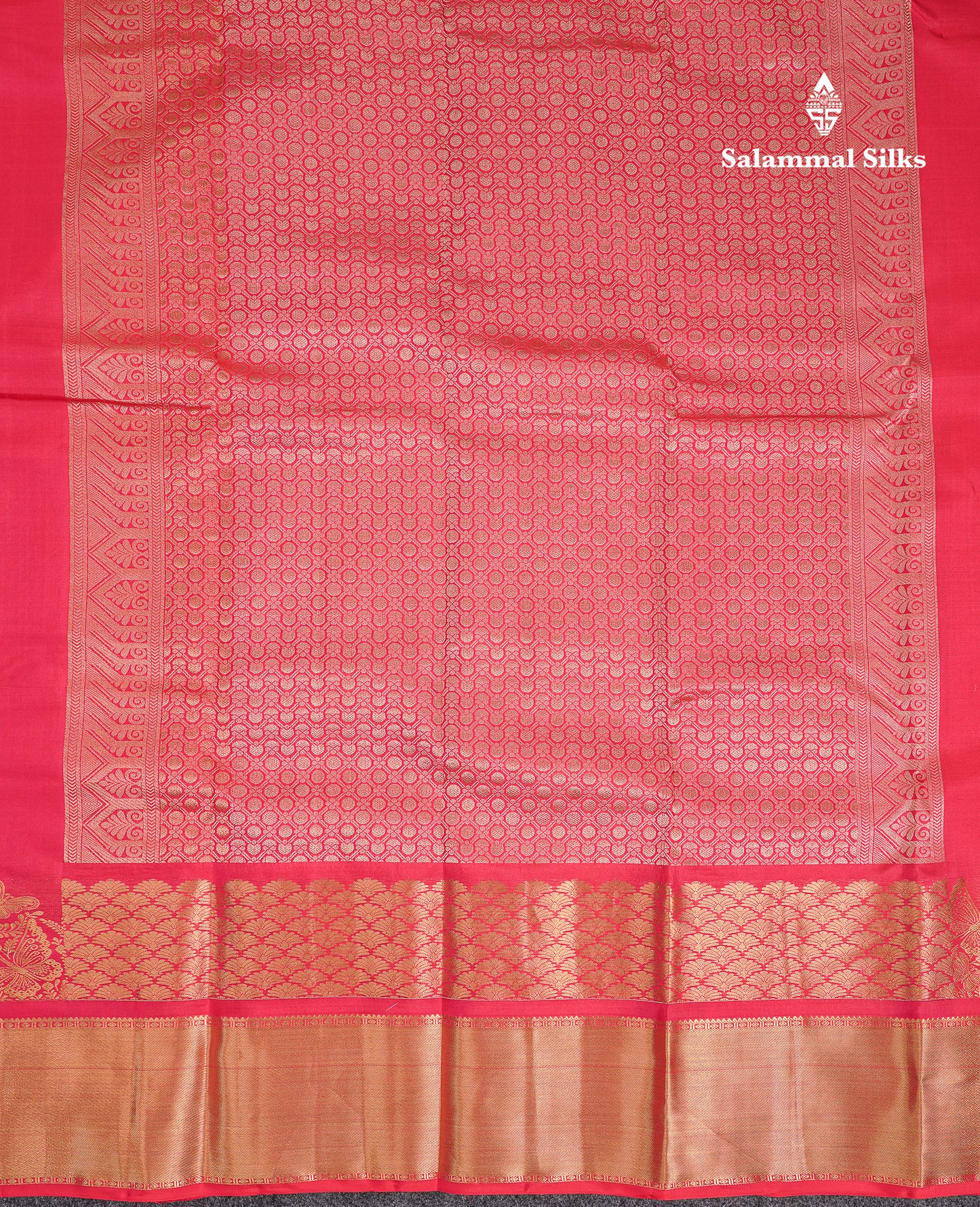 Beautiful Pinkish Red Plain Pure Kanjivaram Silk Saree With Traditional Border