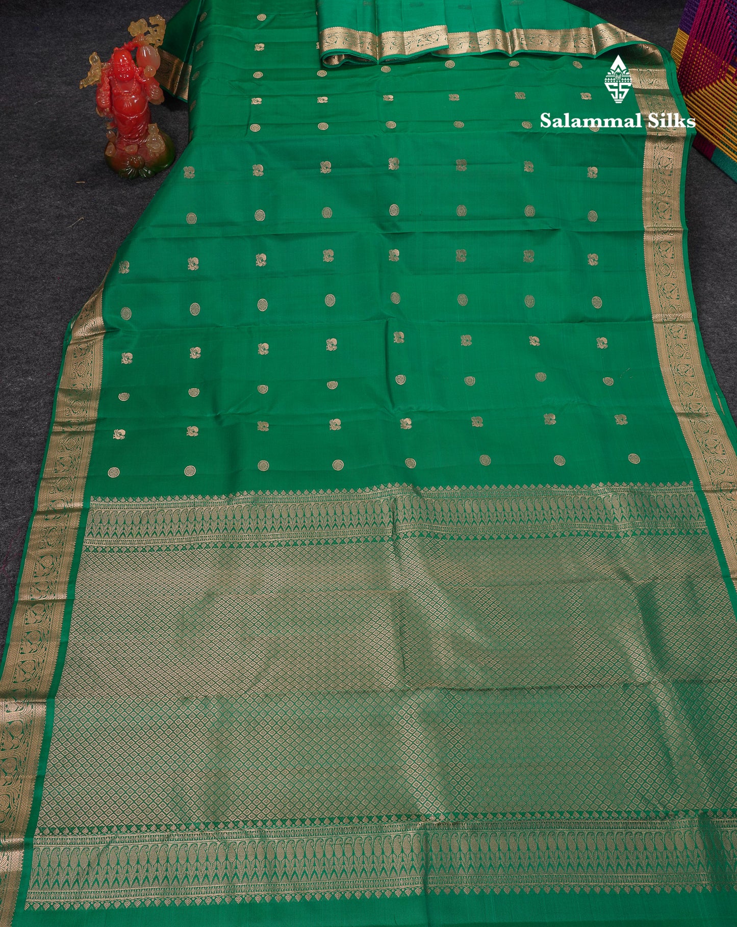 Beautiful Saffire Green Pure Kanjivaram Silk Saree With Traditional Small Border