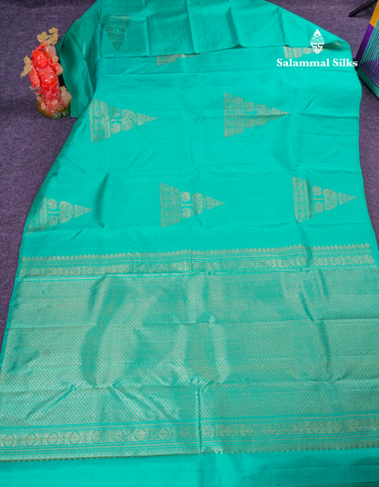 Beautiful Ramar Blue Pure Kanjivaram Silk Saree With Contrast Maroon Blouse