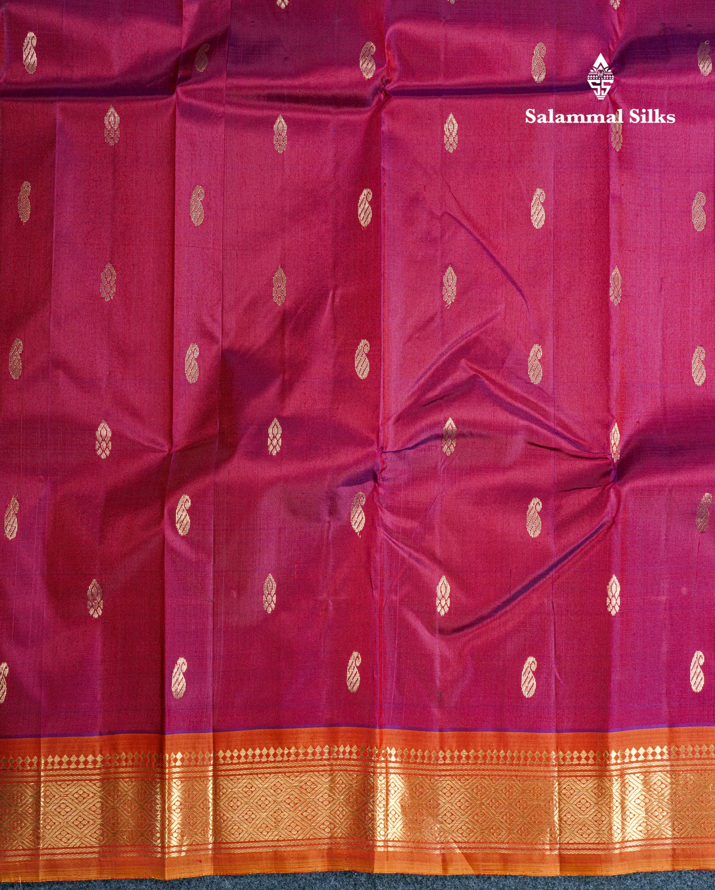 Dual Tone Magenta Pure Kanjivaram Silk Saree With Contrast Mustard Yellow One Side Border