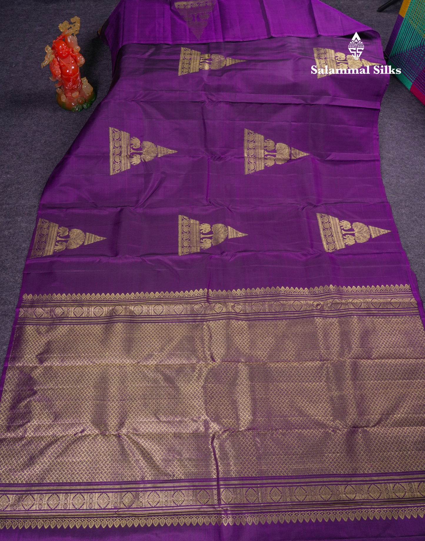 Beautiful Ramar Blue Pure Kanjivaram Silk Saree With Contrast Maroon Blouse