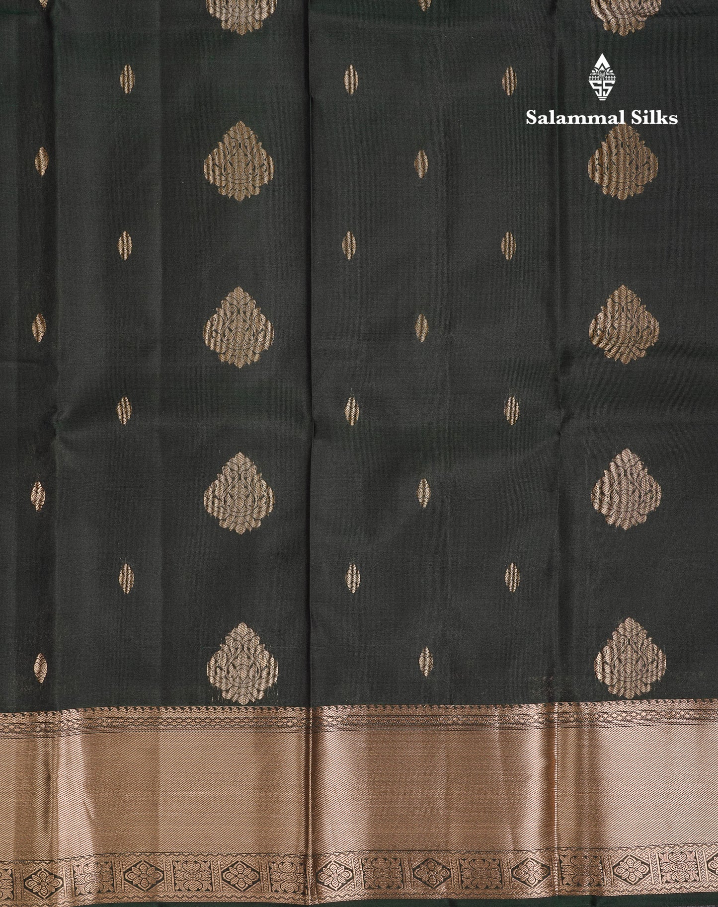 Beautiful Dual Tone Bottle Green Pure Kanjivaram Silk Saree With Traditional Border