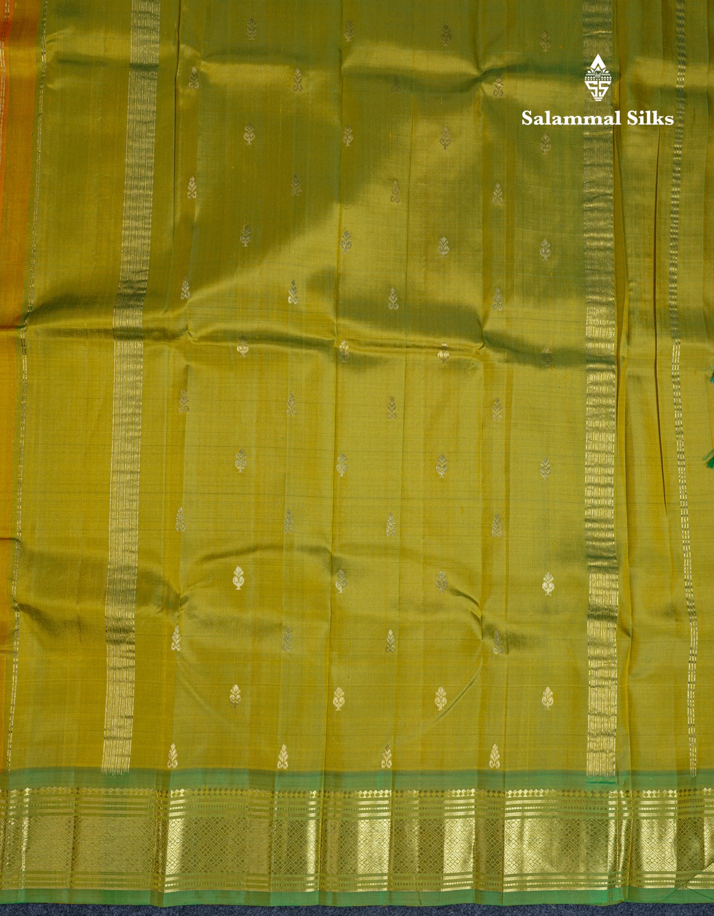 Mango Yellow Pure Kanjivaram Silk Saree With Contrast Parrot Green One Side Border