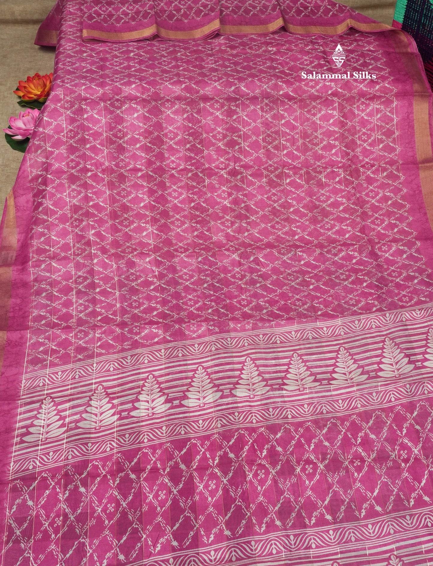 Army Green Printed Cotton Mix Saree With Tissue Border