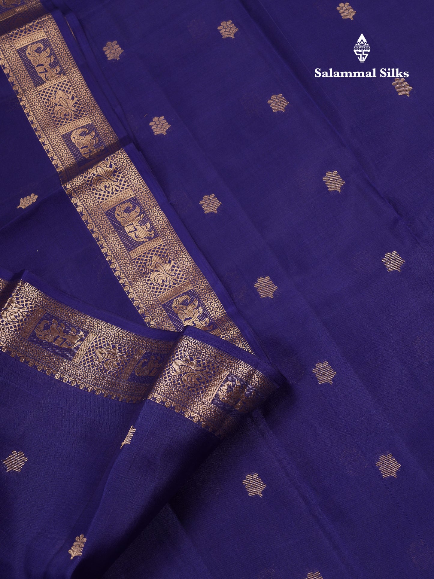 Beautiful Navy Blue Pure Kanjivaram Silk Saree With Traditional Small Border
