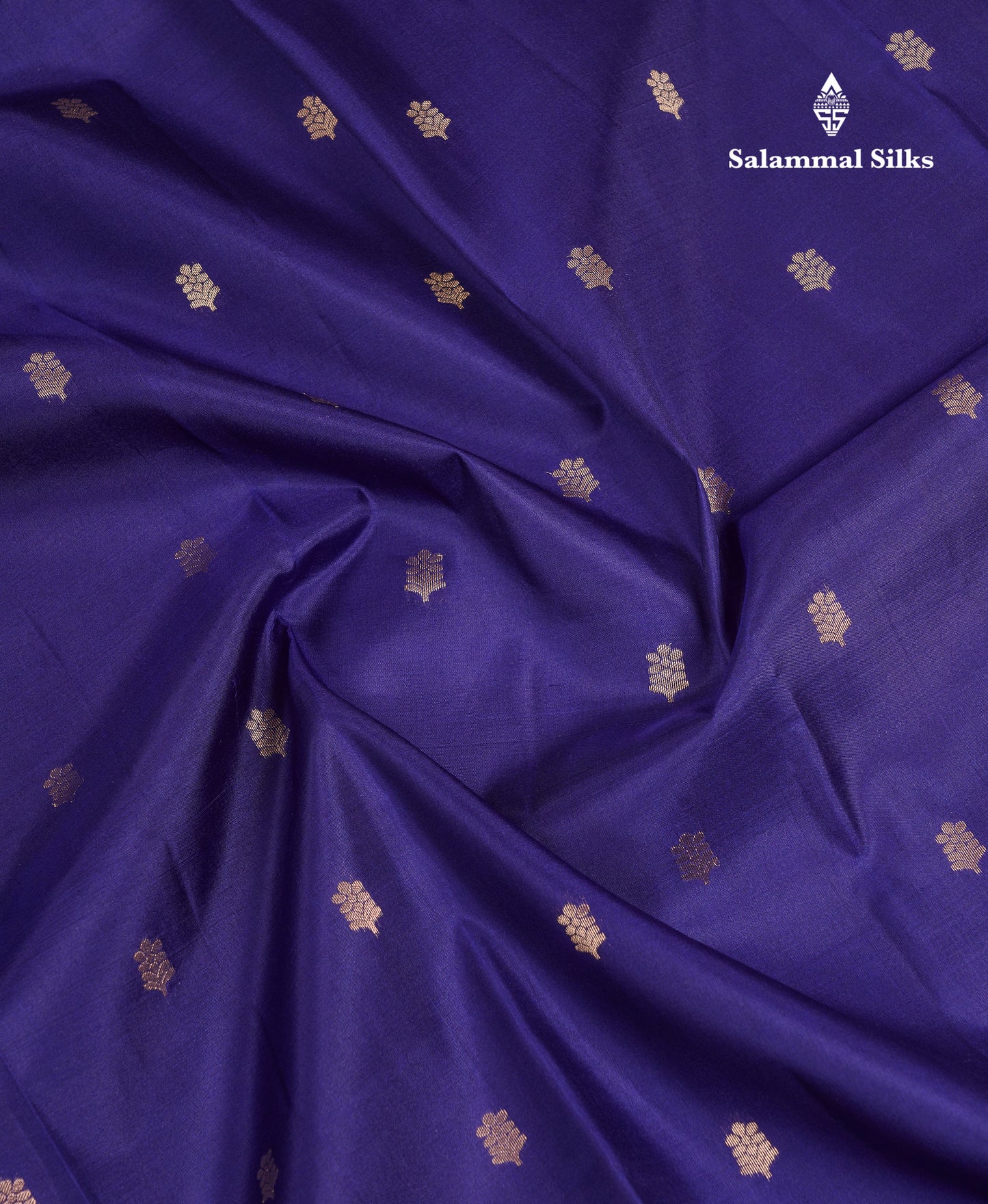 Beautiful Navy Blue Pure Kanjivaram Silk Saree With Traditional Small Border
