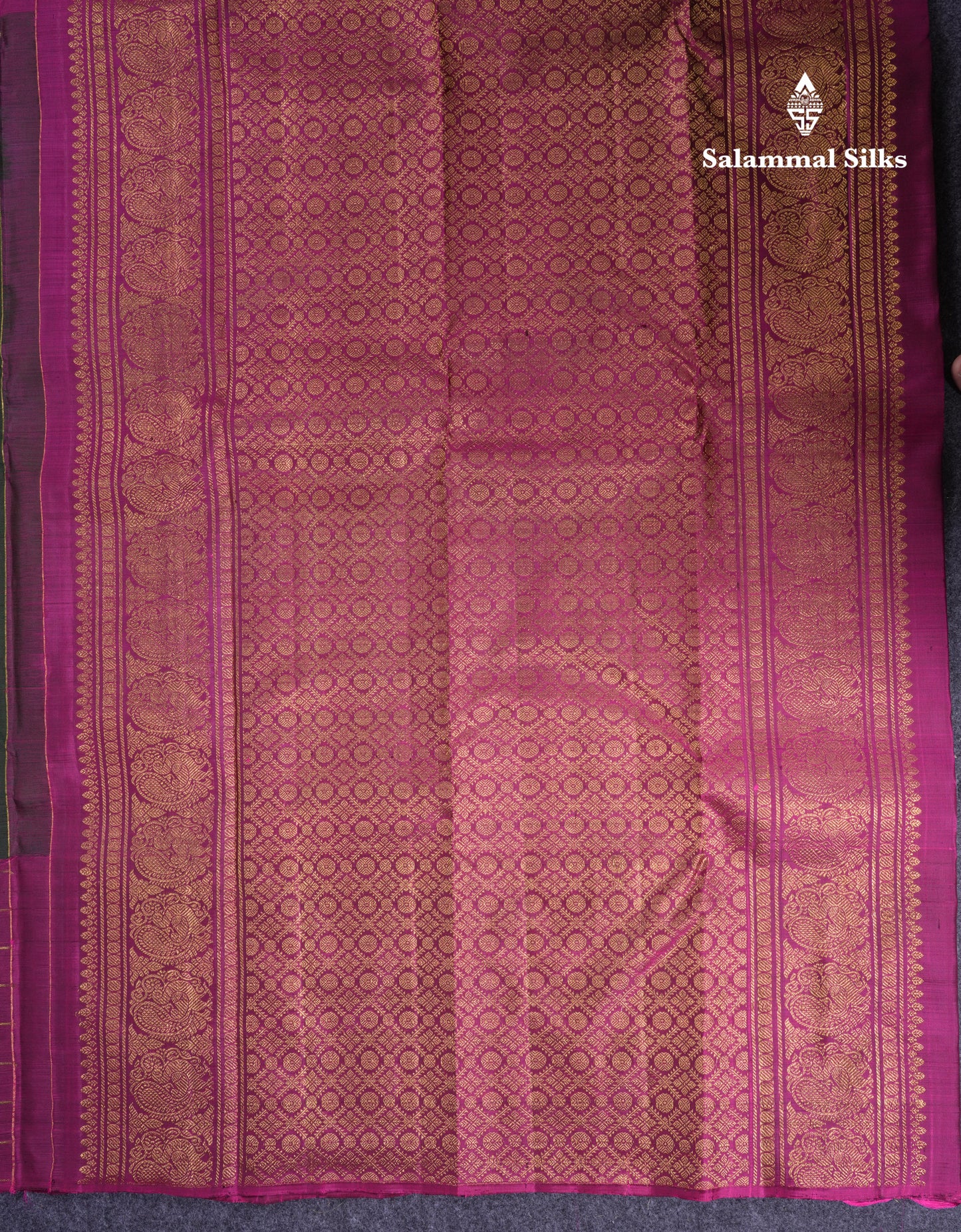 Beautiful Bottle Green Pure Kanjivaram Silk Saree With Contrast Magenta Checks Border