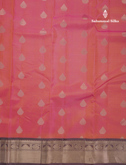 Dual Tone Pinkish Orange Pure Kanjivaram Silk Saree With Contrast Dark Brown Border