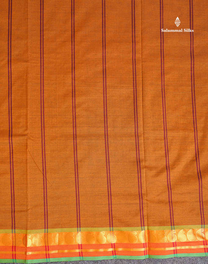 Pallu Of Dark Maroon Semi Silk Cotton Saree 