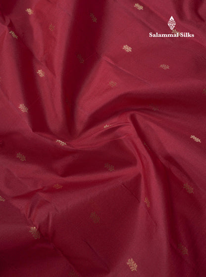 Chilly Red Pure Kanjivaram Silk Saree With Self Small Traditional Border