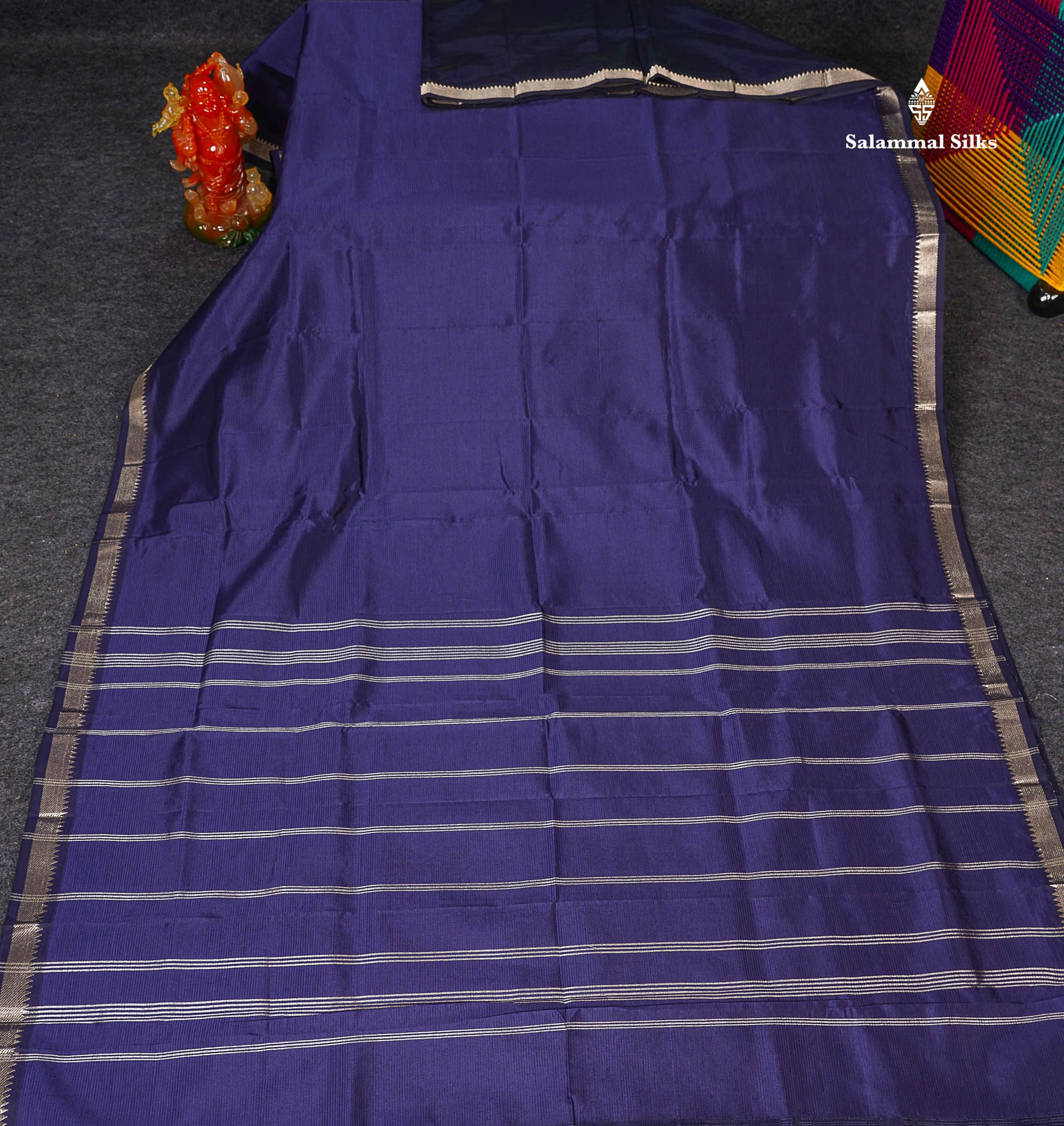 Full View Of Navy Blue Semi Silk Cotton Saree 