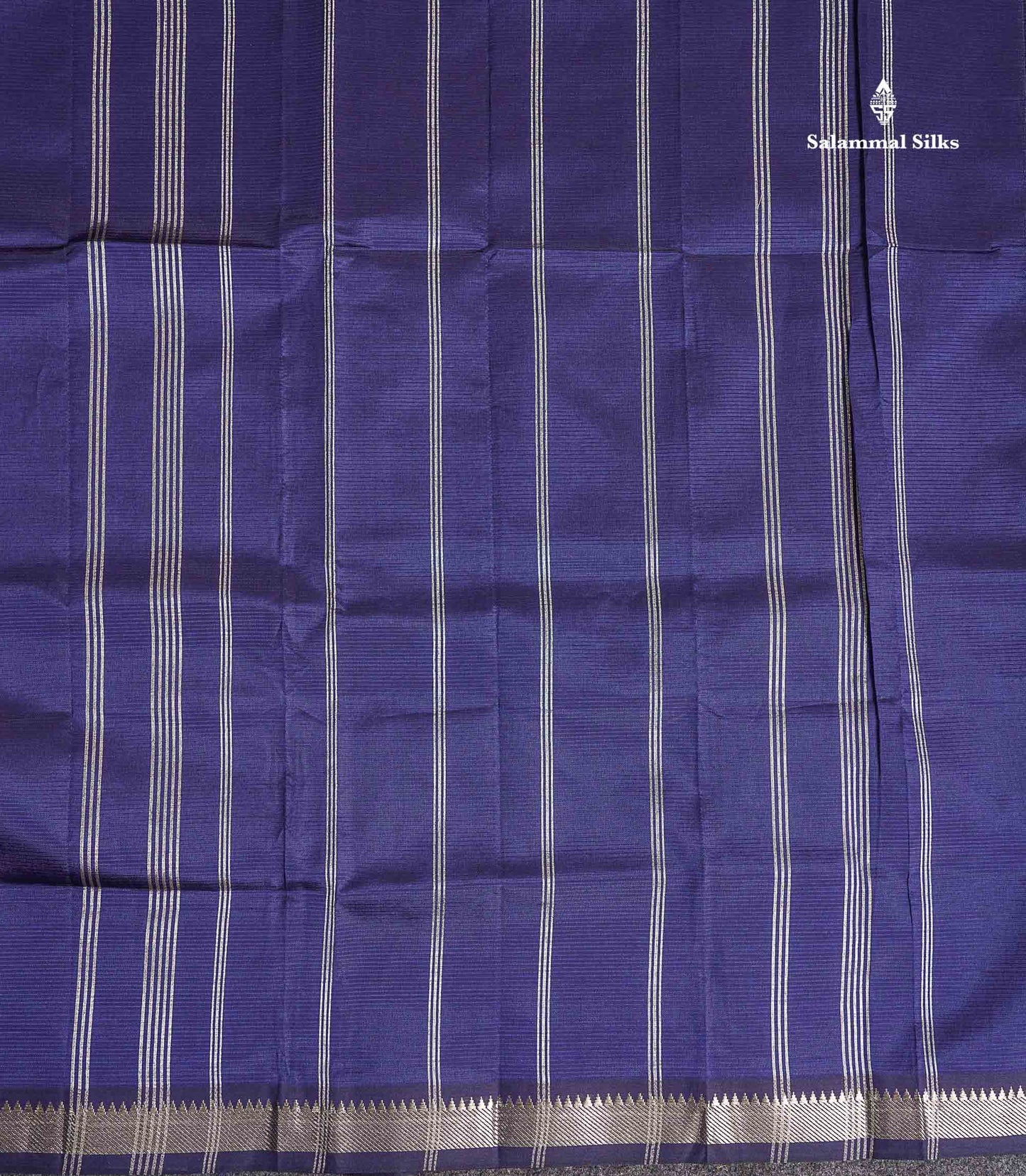 Pallu Of Navy Blue Semi Silk Cotton Saree