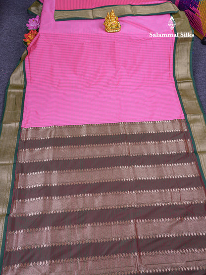 9 Yards Semi Silk Saree Pink Small Checks with Contrast Bottle Green Border