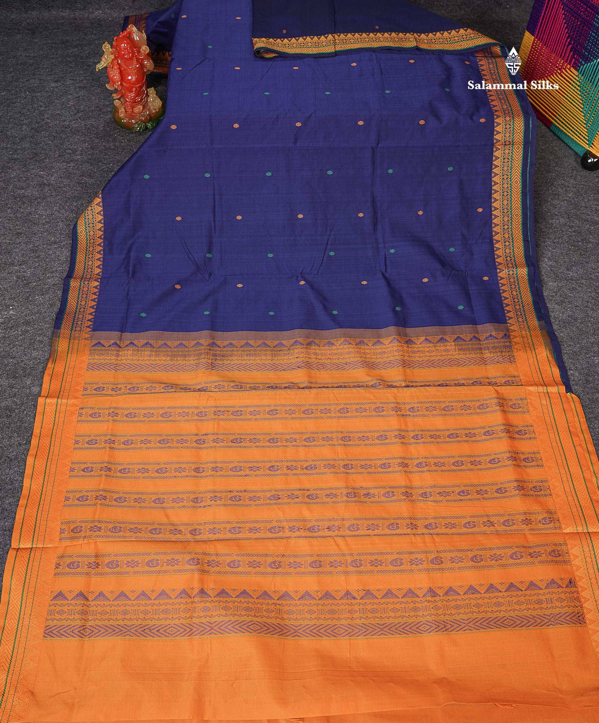 Full View Of Navy Blue Semi Silk Cotton Saree 