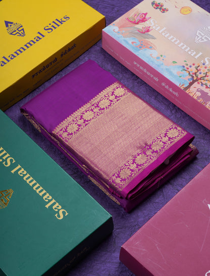 Beautiful Magenta Pure Kanjivaram Silk Saree With Traditional Evening Morning Border