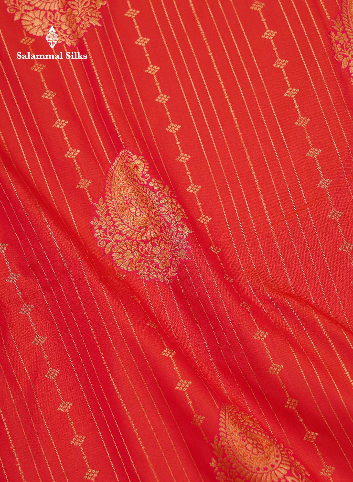 Beautiful Dual Tone Onion Pink Vertical Zari Line With Butta Semi Silk Saree With Contrast Light Blue Blouse