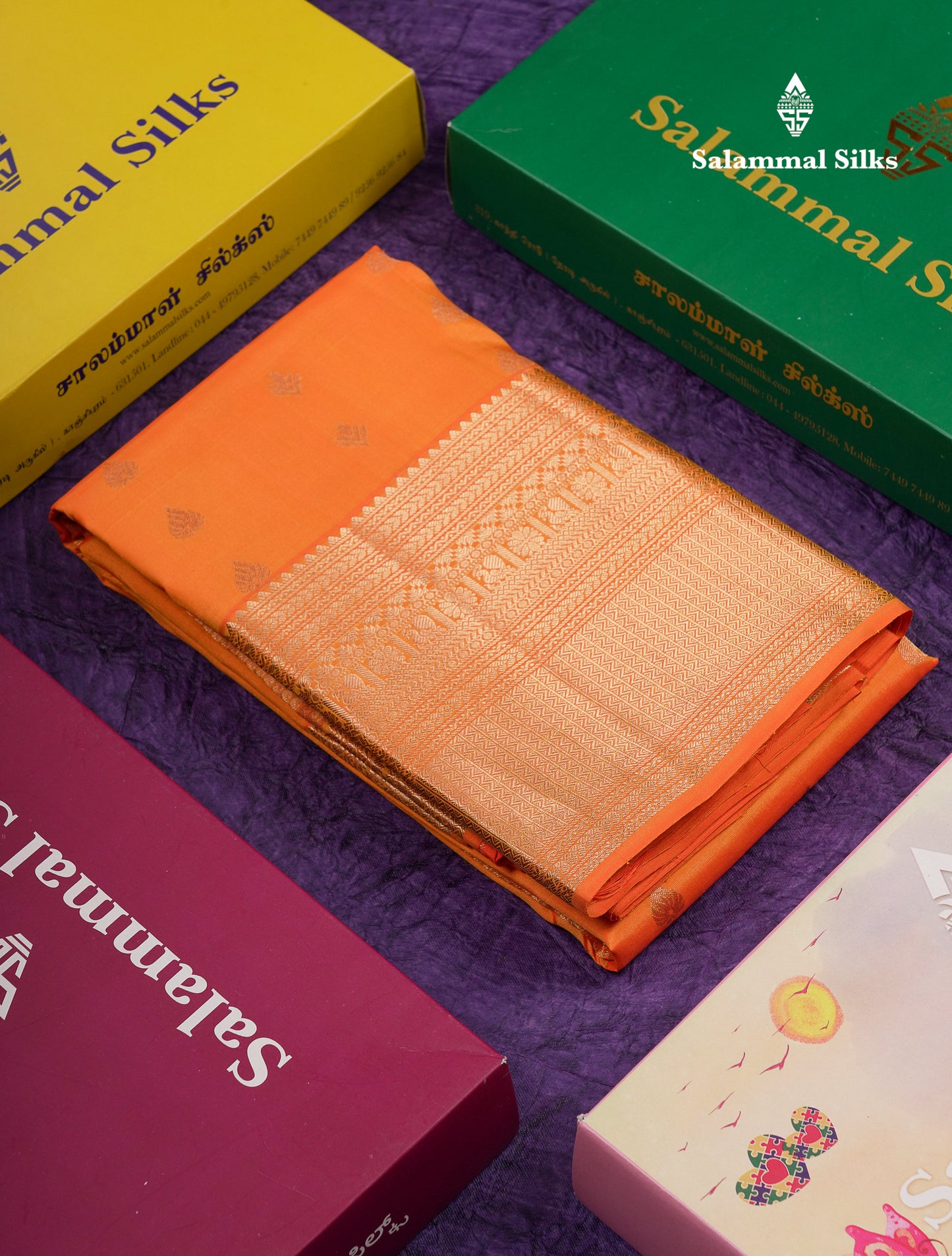 Beautiful Dual Tone Yellow Pure Kanjivaram Silk Saree With Traditional Border