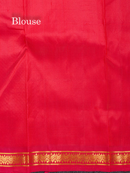 Dual Tone Maroon Pure Kanjivaram Silk Saree With Contrast Reddish Maroon Small Border