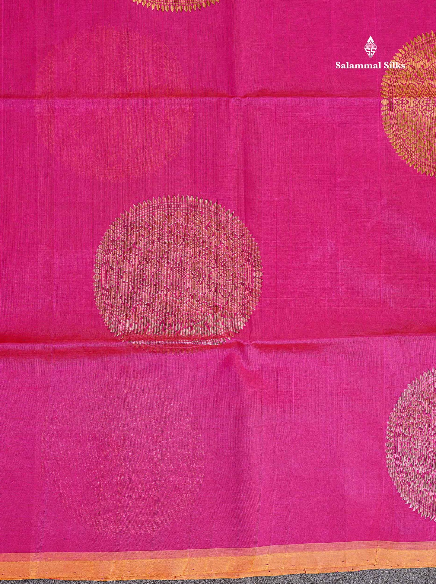 Pure Silk Cotton Saree - Half White Colour Body Thread Butta & Black Blouse