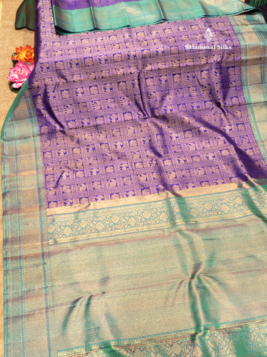 Violet Colour Pure Kanjivaram 2G Zari Silk Saree With Dual Tone Border