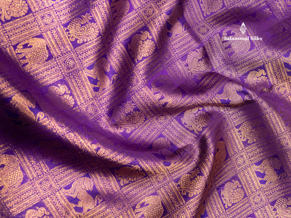 Violet Colour Pure Kanjivaram 2G Zari Silk Saree With Dual Tone Border