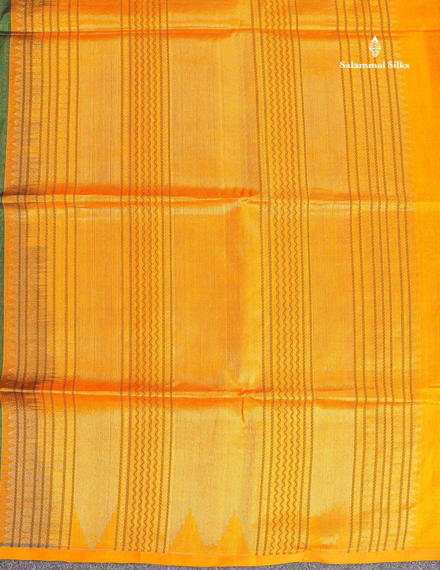 Pure Silk Cotton Saree - Half White Colour Body Thread Butta & Black Blouse