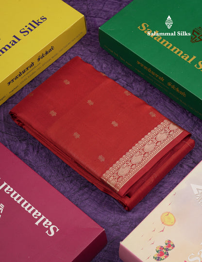 Beautiful Maroon Pure Kanjivaram Silk Saree With Traditional Small Border