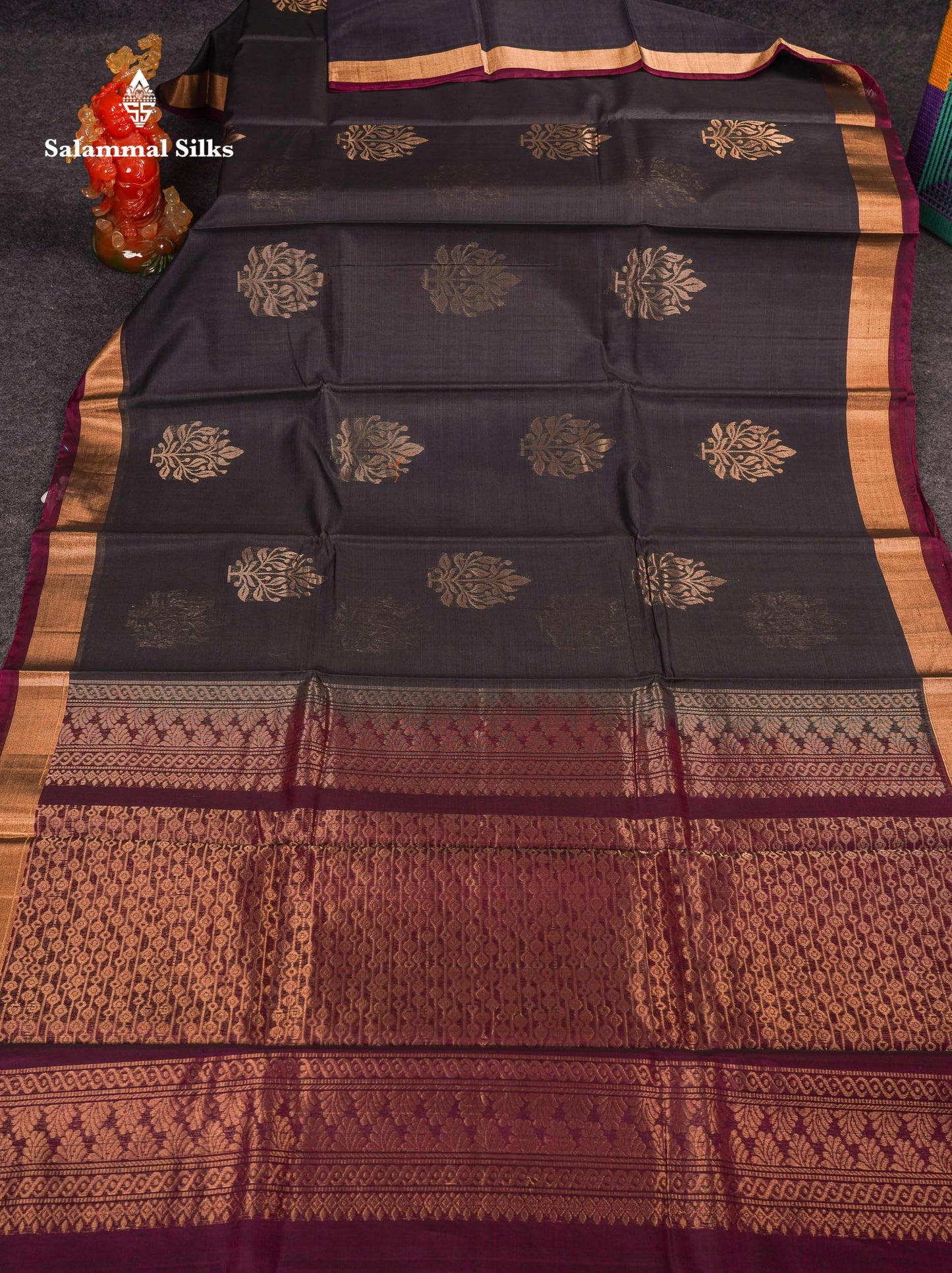 Beautiful Elephant Grey Zari Butta SICO Cotton Saree With Contrast Dark Magenta Blouse