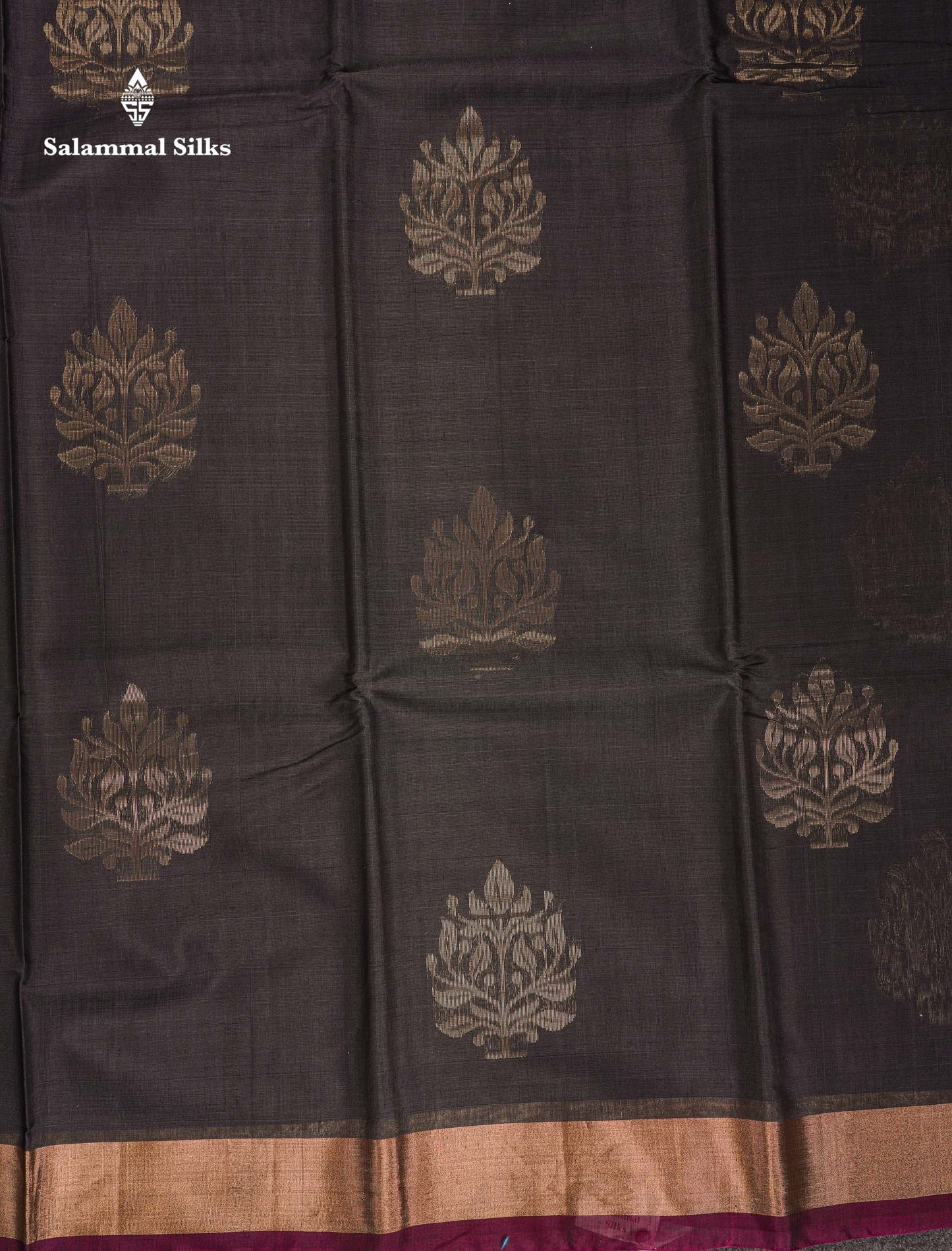 Beautiful Elephant Grey Zari Butta SICO Cotton Saree With Contrast Dark Magenta Blouse