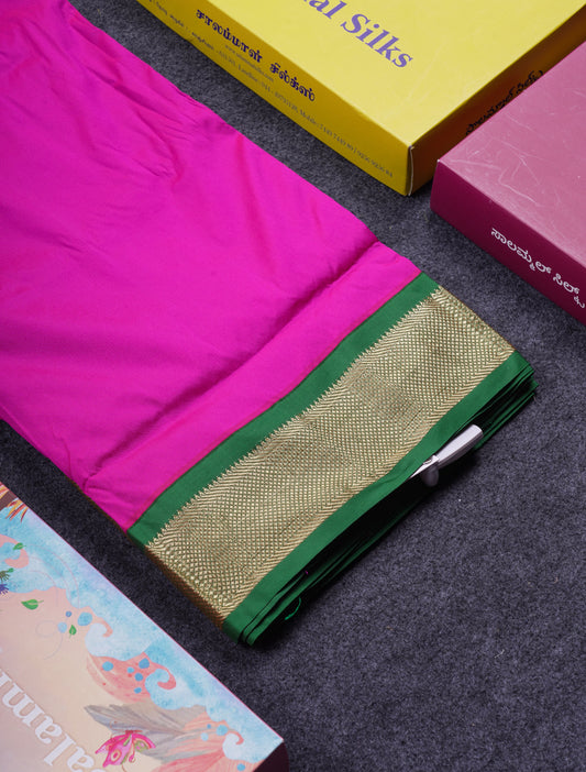 9.5 Yards Semi Silk Saree Magenta With Contrast Bottle Green Traditional Border