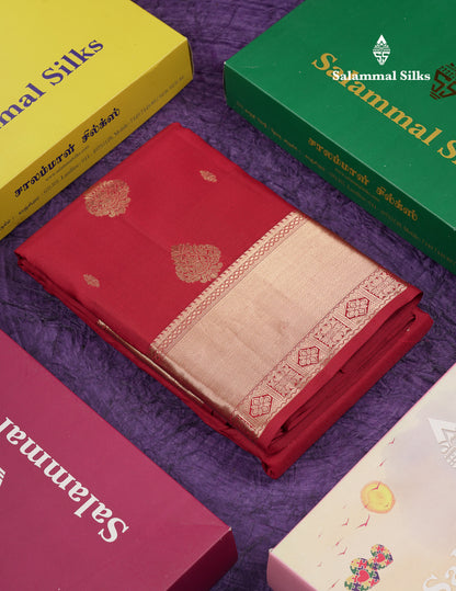 Beautiful Dual Tone Bottle Green Pure Kanjivaram Silk Saree With Traditional Border