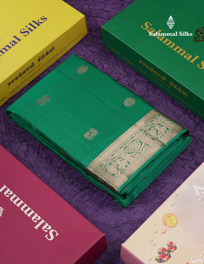 Beautiful Saffire Green Pure Kanjivaram Silk Saree With Traditional Small Border