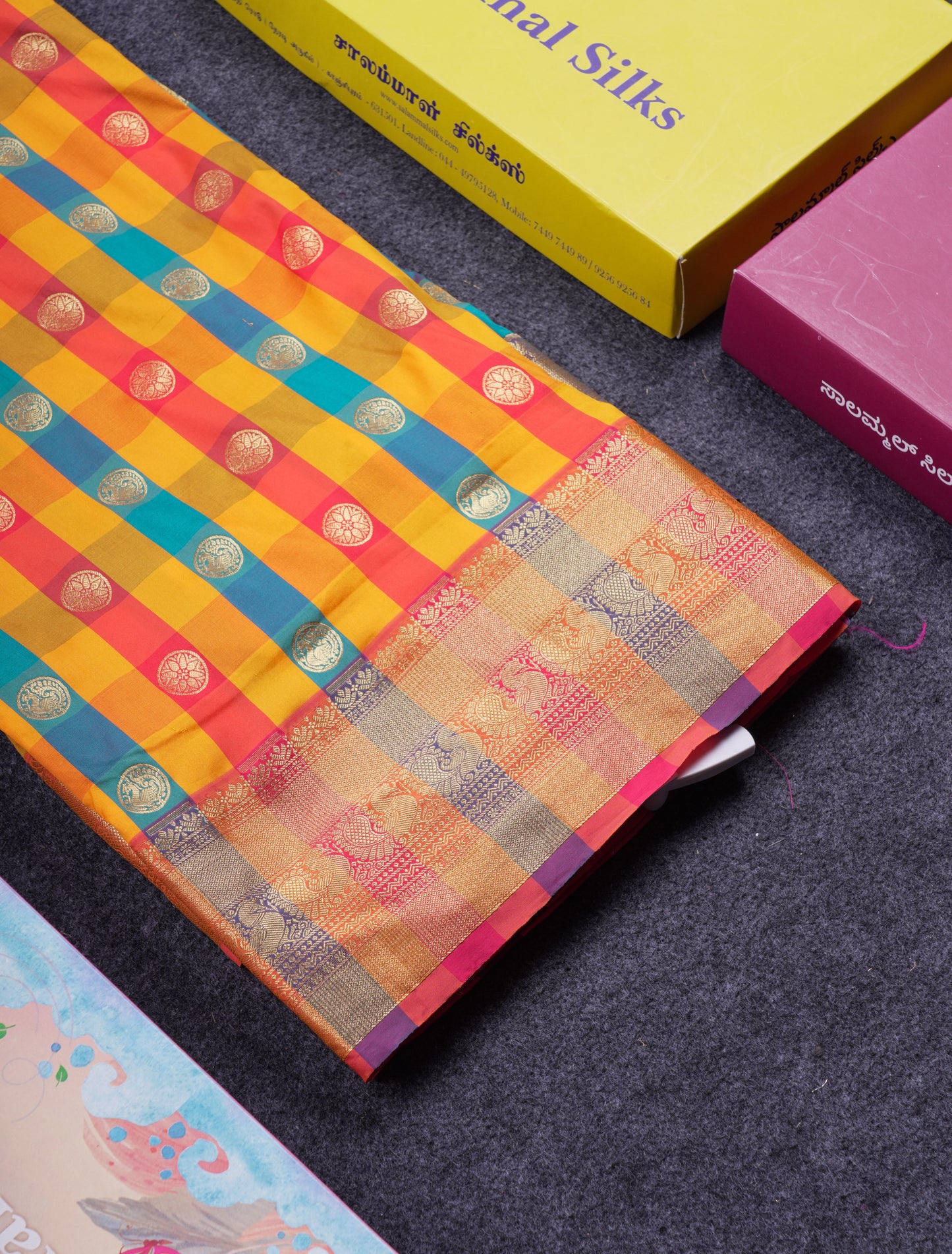 9.5 Yards Semi Silk Saree Paalum Pazham Checks With Contrast Pink Traditional Border