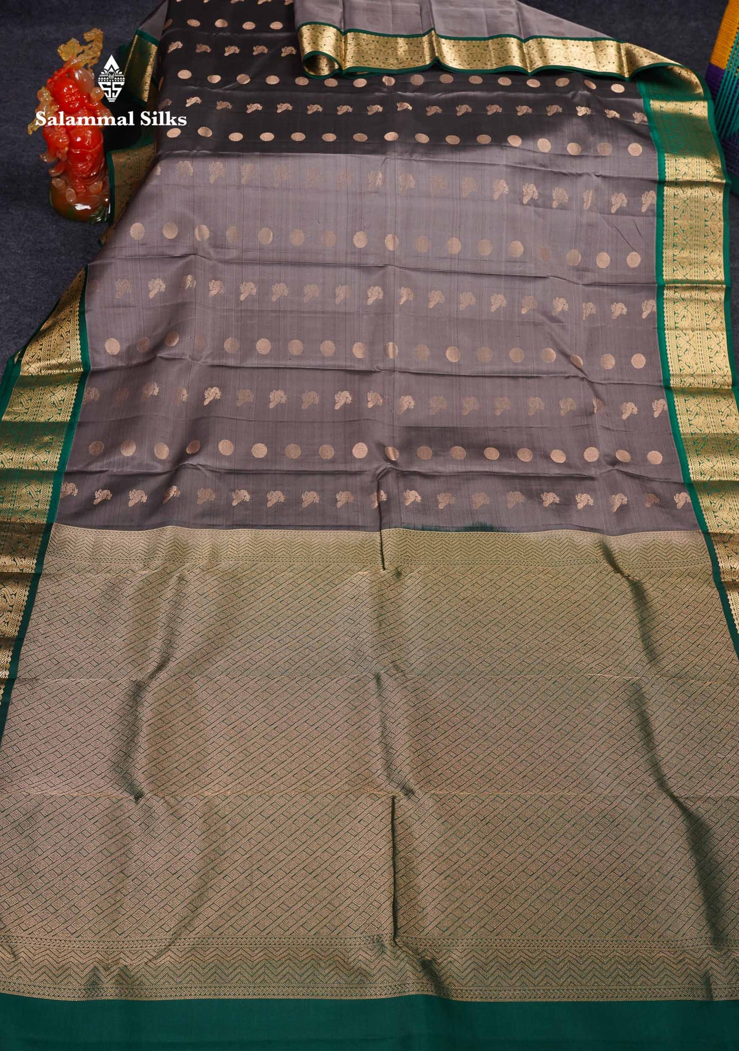 Beautiful Grey Pure Kanjivaram Silk Saree With Contrast Bottle Green Traditional Border