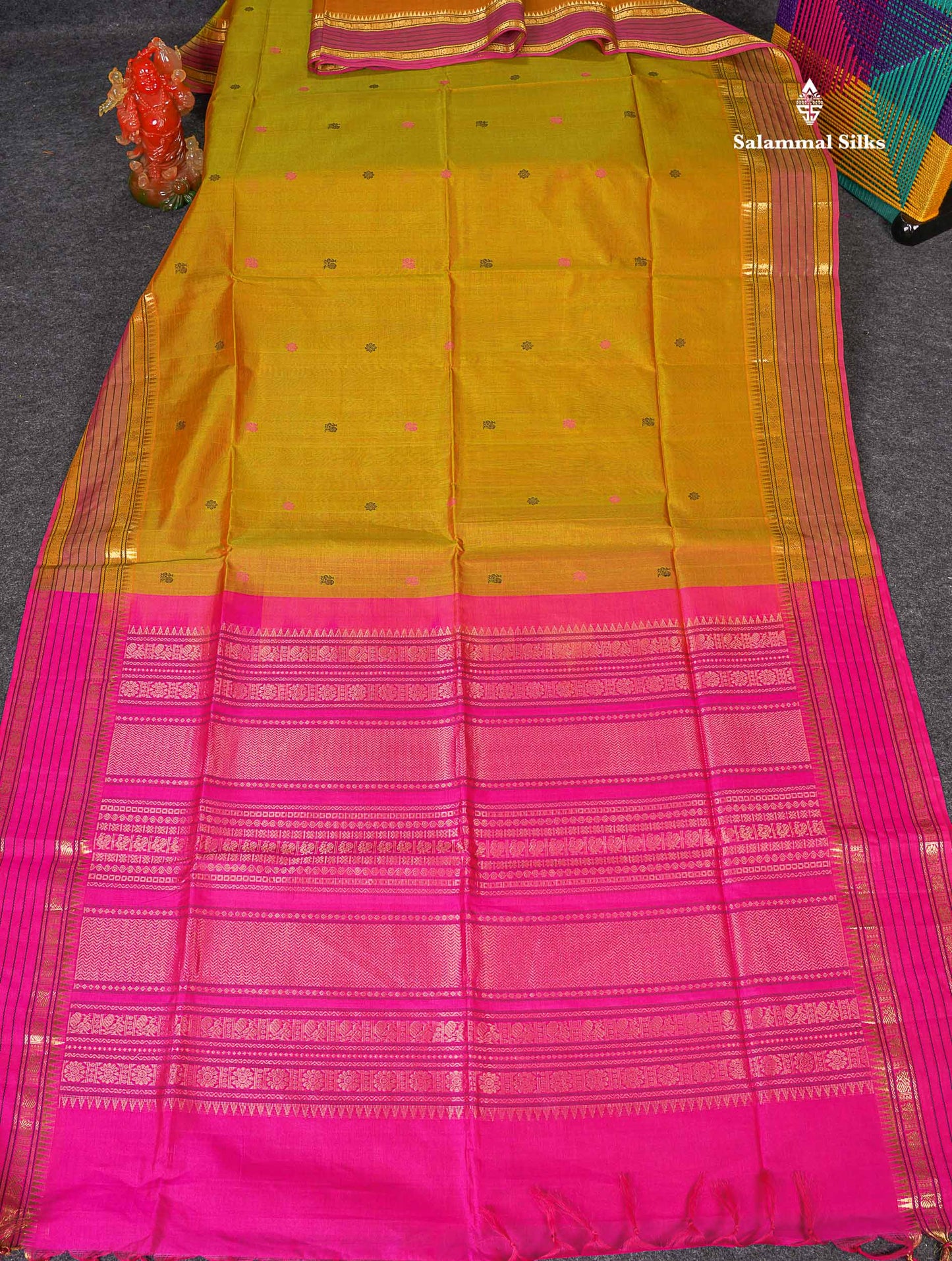 Pure Silk Cotton Saree - Pink Colour Body Thread Butta & Dark Purple Traditional Border