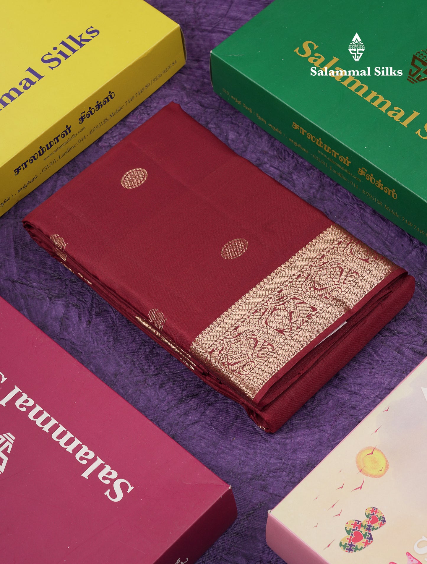 Beautiful Dark Maroon Pure Kanjivaram Silk Saree With Traditional Medium Border