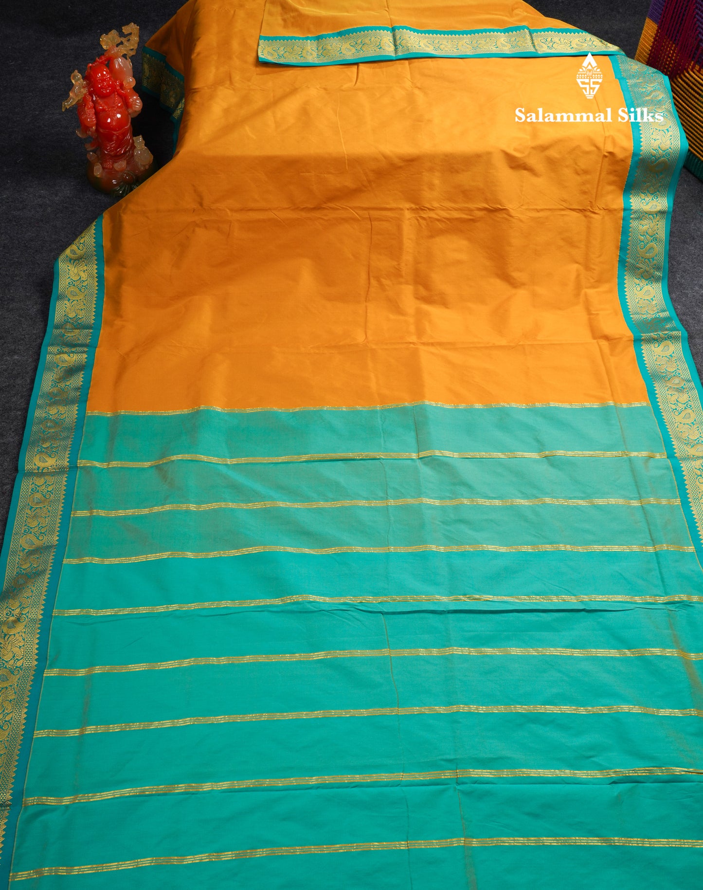 11 Yards Plain Semi Silk Saree Pink with Contrast Peacock Green Traditional Border
