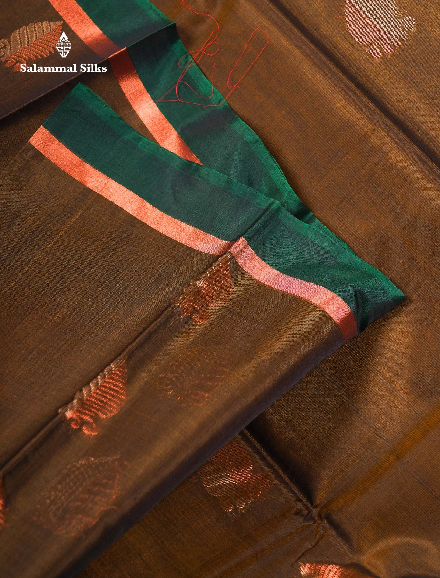 Beautiful Mehandi Green Silver & Copper Zari Butta SICO Cotton Saree With Contrast Bottle Green Border