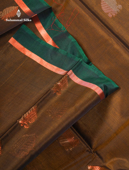 Beautiful Mehandi Green Silver & Copper Zari Butta SICO Cotton Saree With Contrast Bottle Green Border
