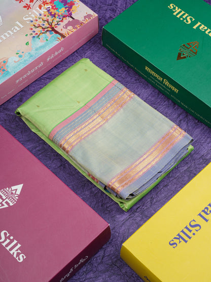 Dual Tone Sapphire Green Pure Kanjivaram Silk Saree With Contrast Dual Tone Blue Rettapet Double Border