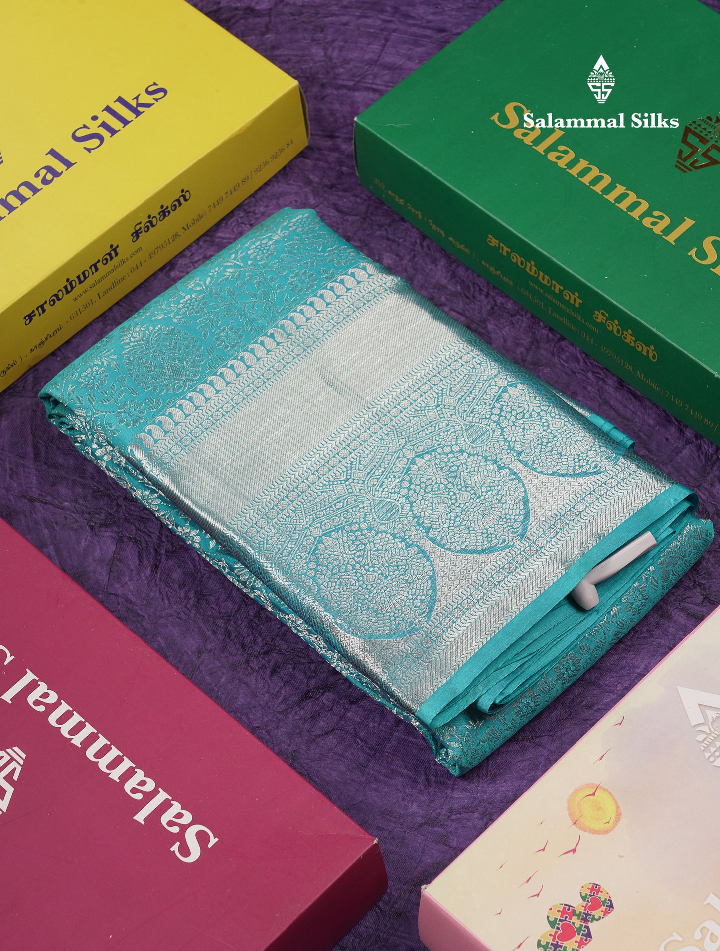 Beautiful Blue Bridal Pure Kanjivaram Silk Saree With Traditional Evening Morning Border