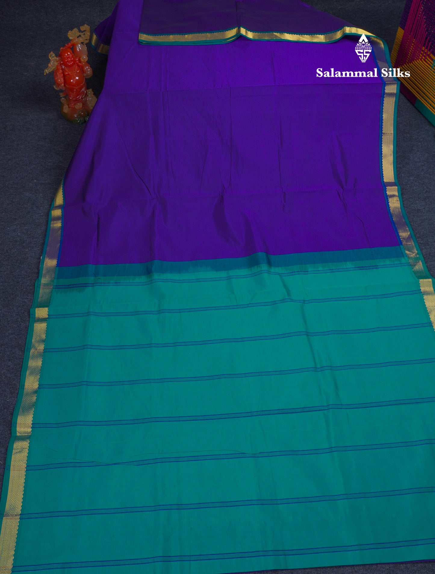 Beautiful Dark Purple Plain Semi Silk Cotton Saree With Contrast Olive Green Blouse
