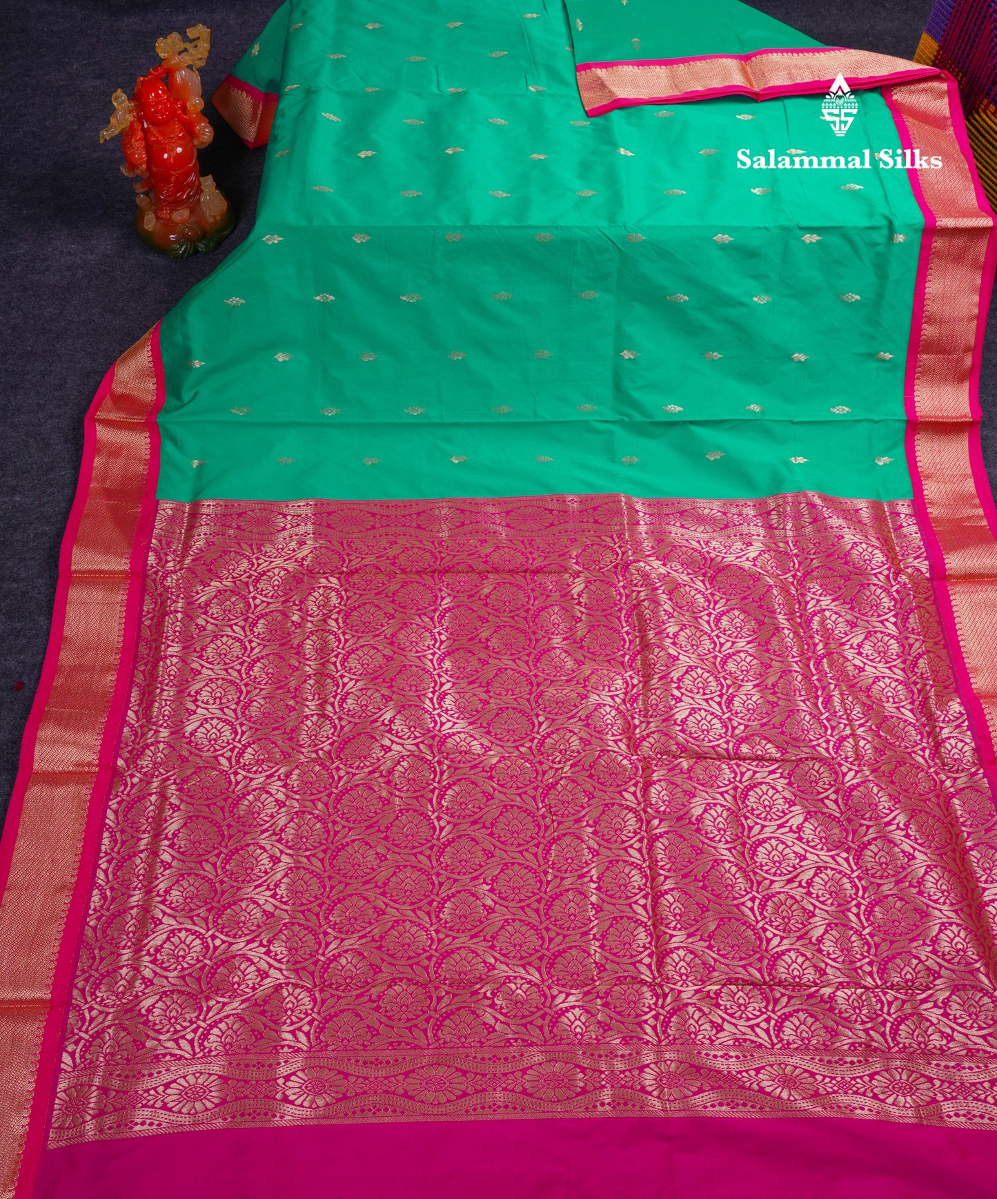 9.5 Yards Semi Silk Saree Sapphire Green With Contrast Pink Traditional Border