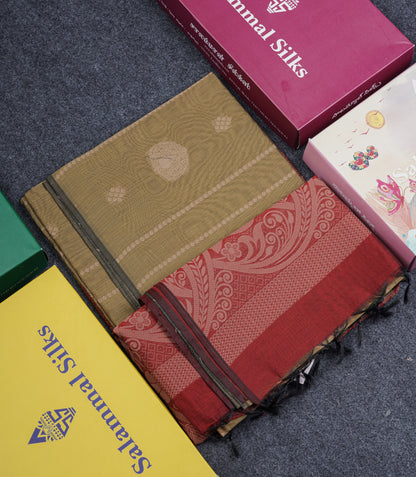 Mehandhi Green Beautiful Fancy Kora Cotton Saree With Contrast Maroon Blouse